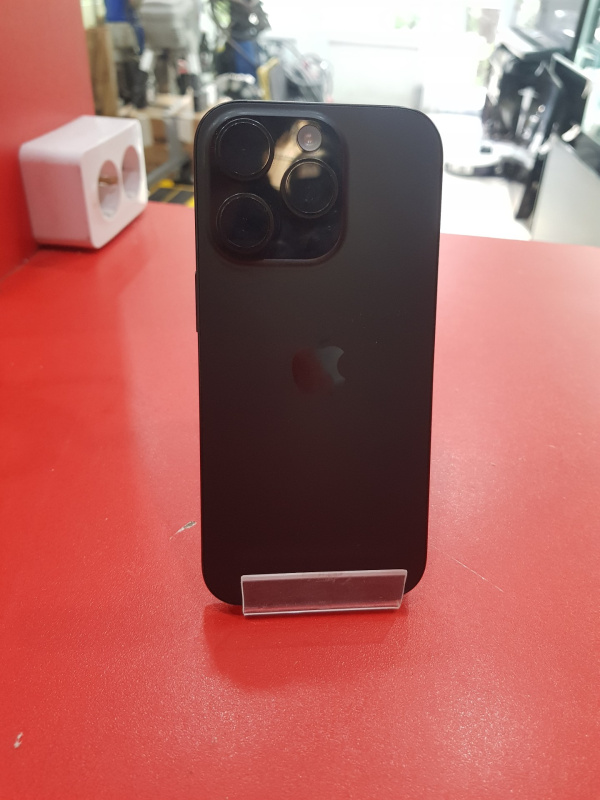 Мобильный телефон Apple iPhone 16 Pro