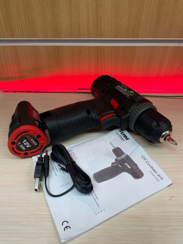 Шуруповерт Fermer 12v