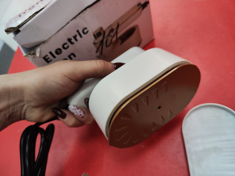 Отпариватель Electric  iron
