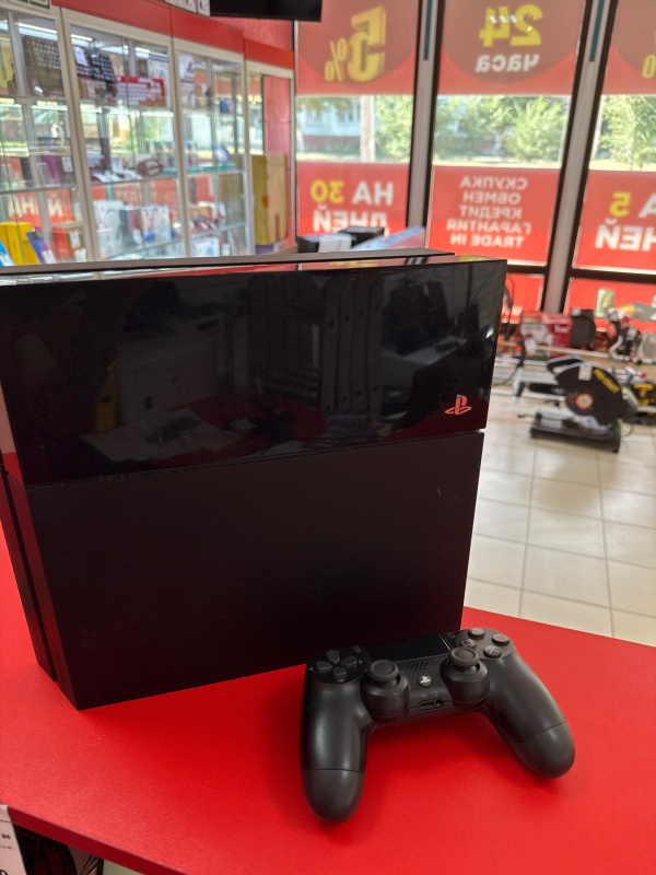 Игровая приставка PlayStation PS4 500gb