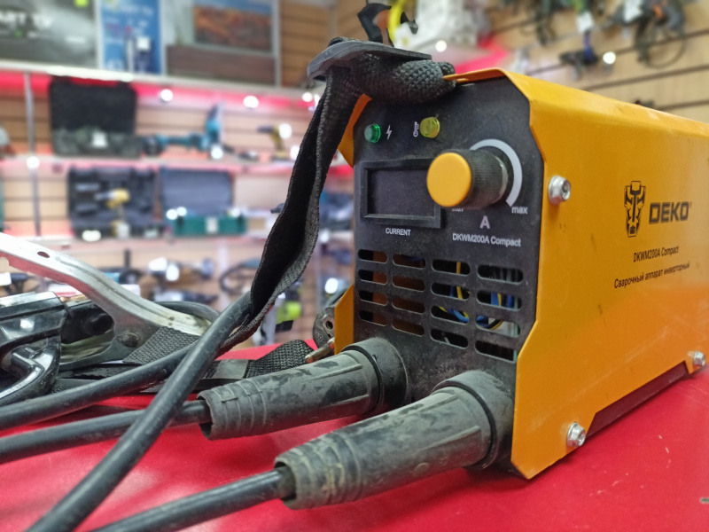 Инвертор TIG Deko DKWM200A